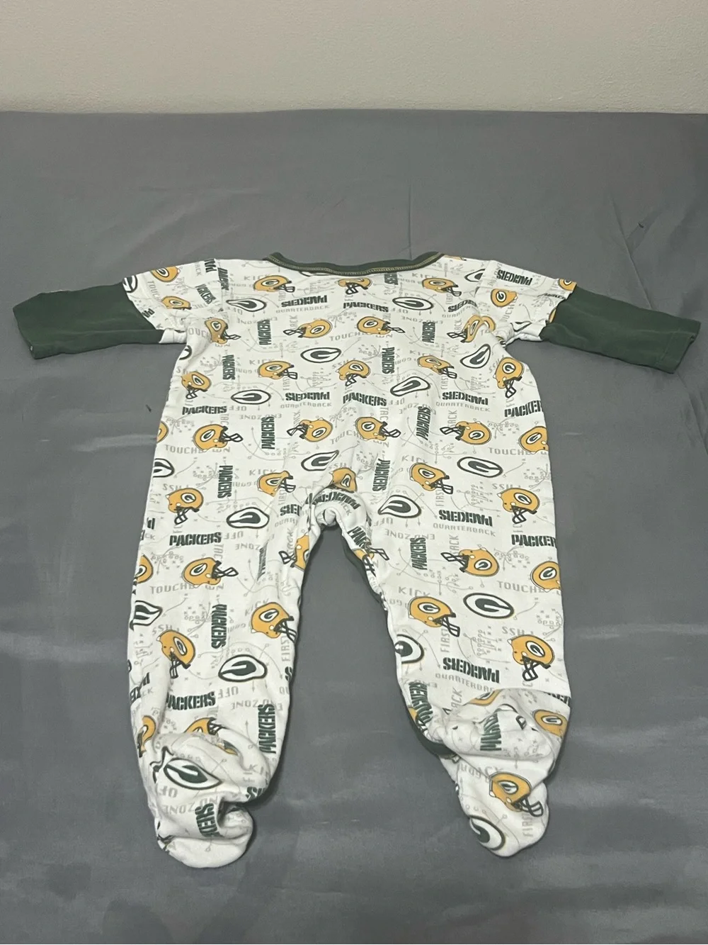 NFL official green